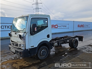 Cab chassis truck NISSAN