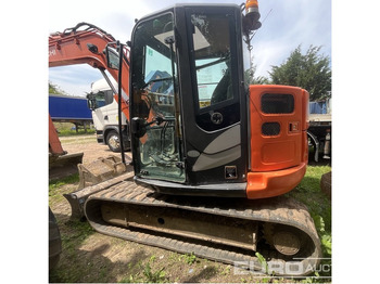 Mini excavator HITACHI ZX85