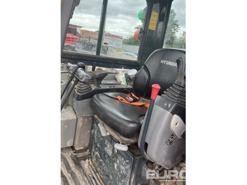 Mini excavator 2019 Hyundai R25Z-9AK: picture 3