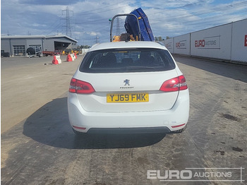 Car 2019 Peugeot 308: picture 4