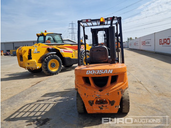 Forklift 2020 Doosan D30GP: picture 4