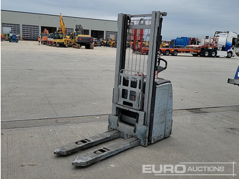 Material handling equipment STILL