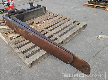 Material handling equipment