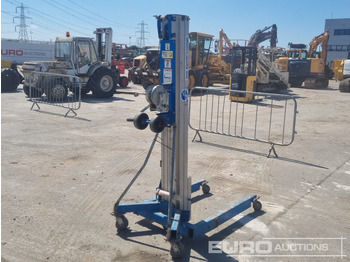Material handling equipment GENIE