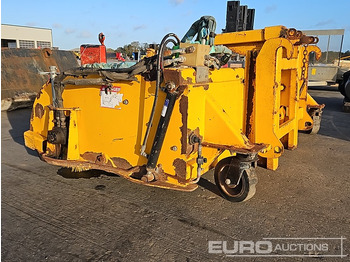Material handling equipment JCB