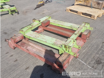 Material handling equipment