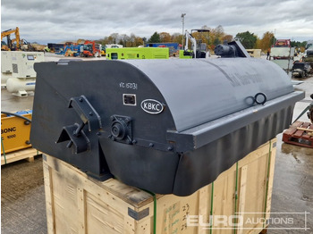 Material handling equipment