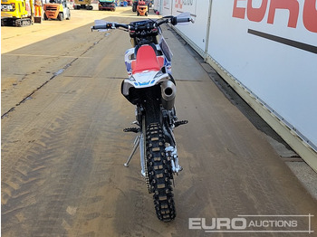 Motorcycle Unused 2025 Apollo Storm 300cc Motorcross Bike, 21" Front, 18" Rear Tyres, Electric Start, Air Cooled, Hydraulic Suspension, Disc Brakes, Lighting Kit (UNASSEMBLED): picture 4