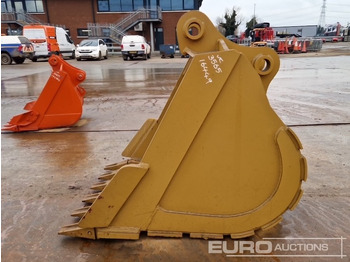 New Bucket Unused 52" Digging Bucket 80mm Pin to suit 20 Ton Excavator: picture 2 New Bucket Unused 52" Digging Bucket 80mm Pin to suit 20 Ton Excavator: picture 2