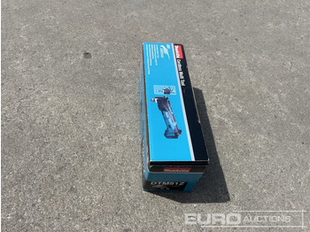 Construction equipment Unused Makita 18v DTM51Z LXT Multi-Tool  (Body Only): picture 2