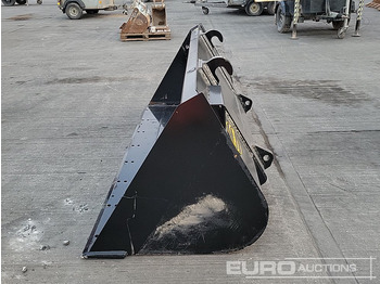 New Bucket Unused Strickland 90" Loading Bucket to suit JCB Telehandler: picture 2