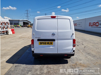 Van Nissan NV200: picture 4