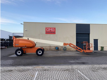Telescopic boom JLG