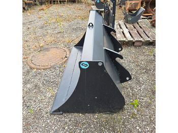 Loader bucket