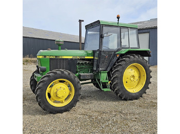 Farm tractor JOHN DEERE 40 Series