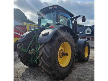 Farm tractor John Deere 6210 R: picture 5