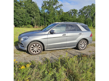 Car MERCEDES-BENZ