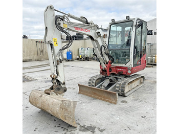 Mini excavator Takeuchi TB230: picture 3