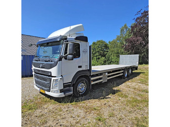 Autotransporter truck VOLVO FM 330