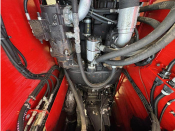 Lease a CVS Ferrari F481 CVS Ferrari F481: picture 4