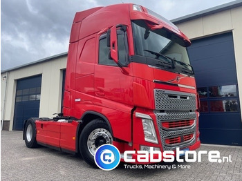 Tractor unit VOLVO FH 500