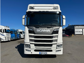 Lease a Scania R 500 6X2  Scania R 500 6X2: picture 2