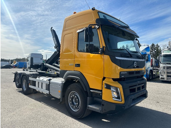 Hook lift truck Volvo FMX 510: picture 2