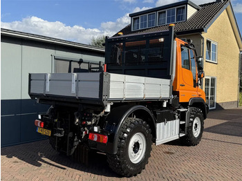Truck Mercedes-Benz Unimog U 218 Kipper 3 Seats 4x4 Euro 6: picture 3