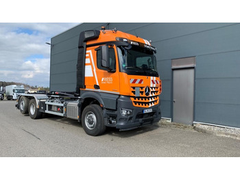 Truck MERCEDES-BENZ Arocs 2551