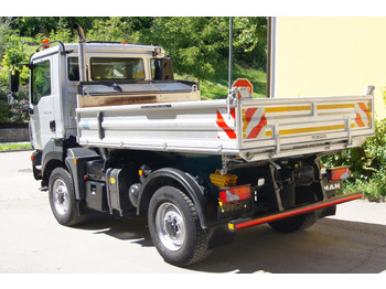Tipper MAN TGM 13.290/4x4/TÜV/Euro 5/einzelbereift/Winterdienst: picture 3