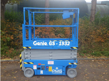 Scissor lift GENIE