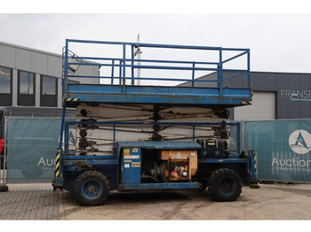 Scissor lift