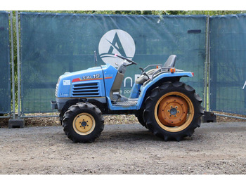 Farm tractor ISEKI