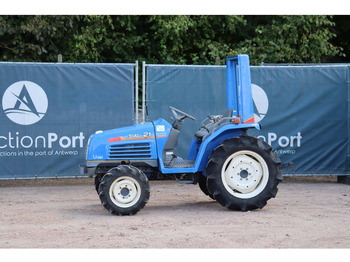 Farm tractor ISEKI