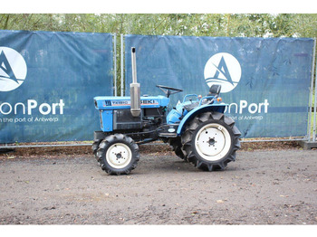 Farm tractor ISEKI