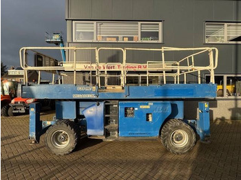 Scissor lift JLG