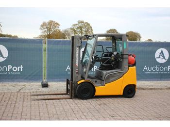LPG forklift JUNGHEINRICH TFG