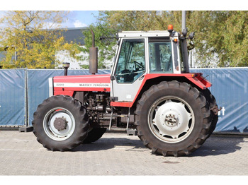 Farm tractor Massey Ferguson 699: picture 3