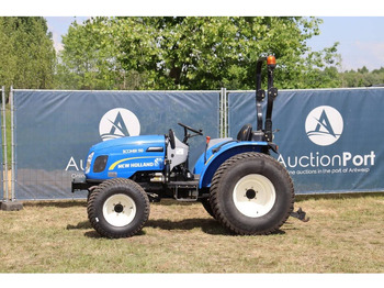 Farm tractor NEW HOLLAND Boomer 50