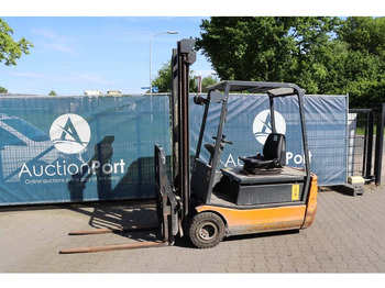 Electric forklift STILL R20