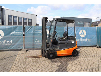 Electric forklift STILL R60