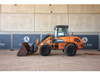 Wheel loader Terex SKL 844: picture 2