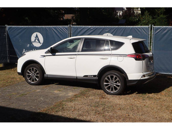 SUV Toyota RAV4: picture 3