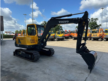 Crawler excavator Volvo EC55B: picture 3