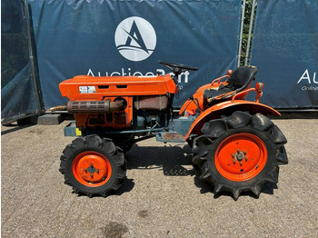 Farm tractor