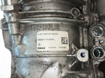 Oil filter Mercedes-Benz: picture 2