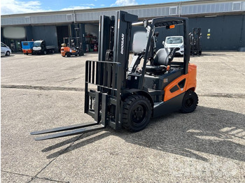 Forklift DOOSAN