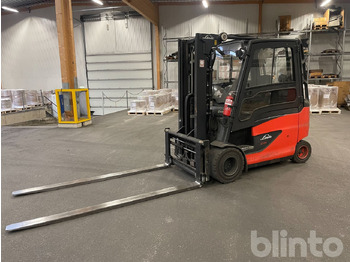 Electric forklift LINDE E