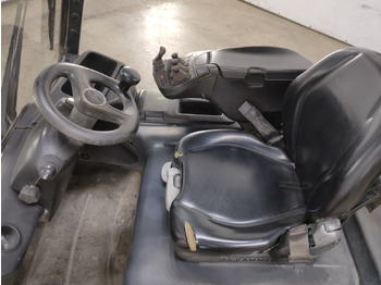 Electric forklift Linde E30L: picture 3