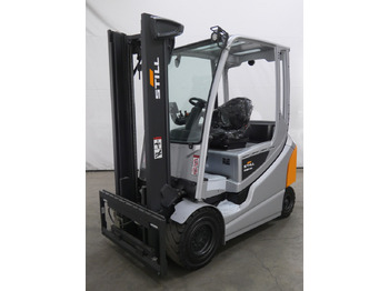Electric forklift STILL RX60